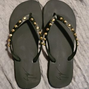 Giuseppe Flip Flops